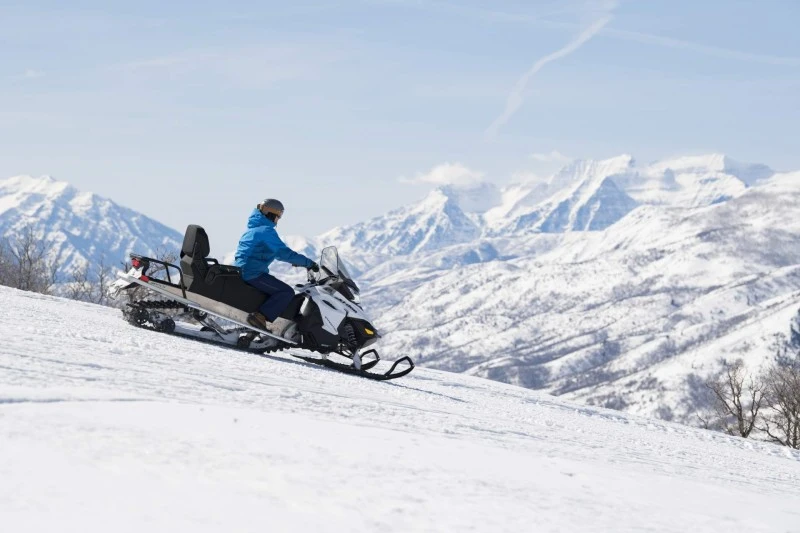 Aventuras en la nieve: Campings y lodges en montañas