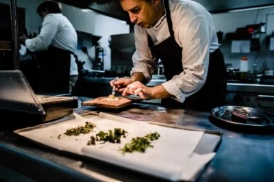 Escapadas gourmet: Alojamientos y experiencias culinarias