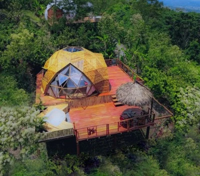 Glamping en la selva: Experiencia inolvidable