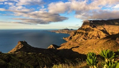 Gran Canaria: Playa y montañas en perfecta armonía