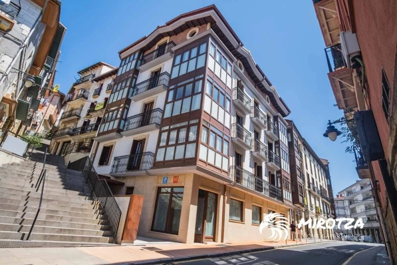 Mirotza Rooms & Apartments