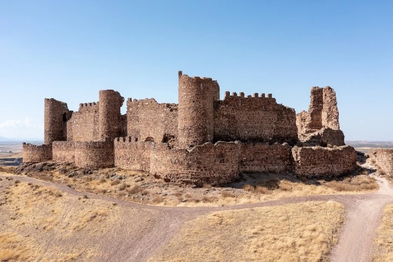 Castillo de Almonacid de Toledo (ruinas)