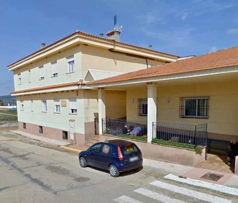 Centro de dia, Pisos tutelados