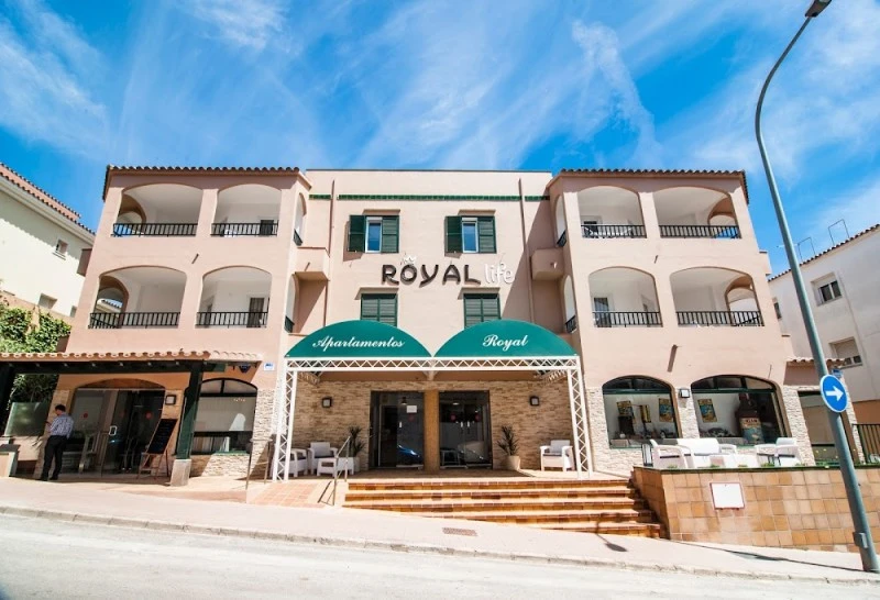 Apartamentos Turísticos Royal Life