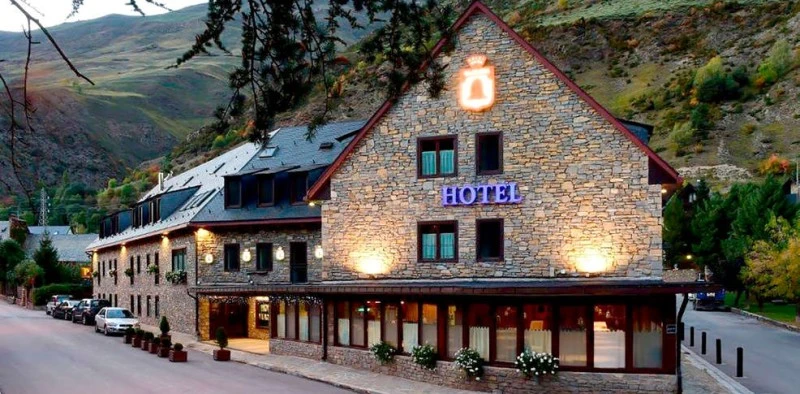 Hotel y Apartamentos Vilagaros