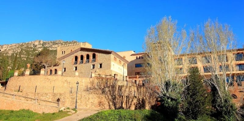 La Figuerola Hotel & Restaurant