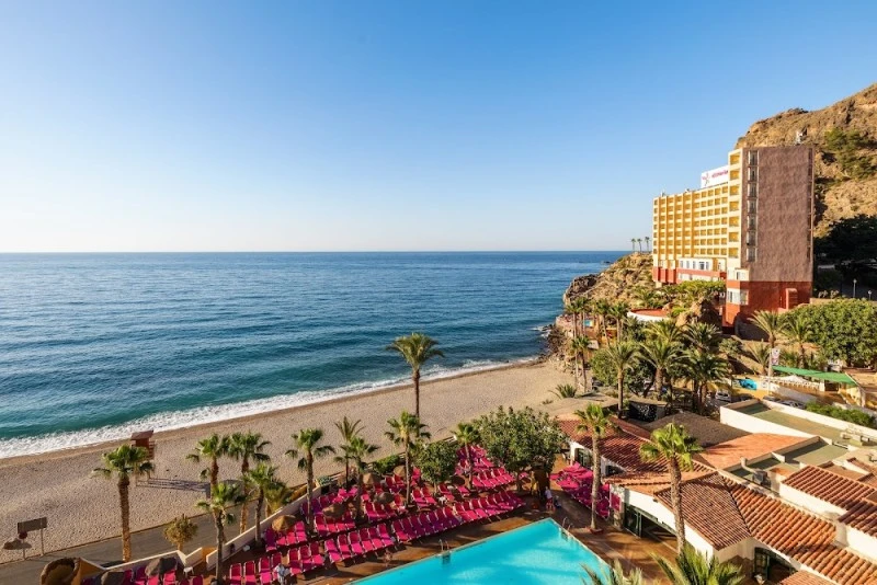 Diver Aguadulce Hotel by Senator