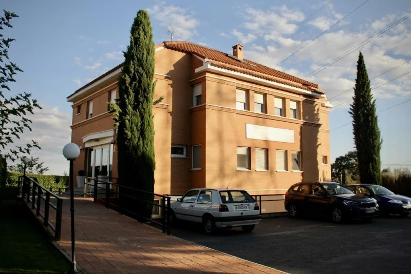 Residencia de Estudiantes EL BOSQUE