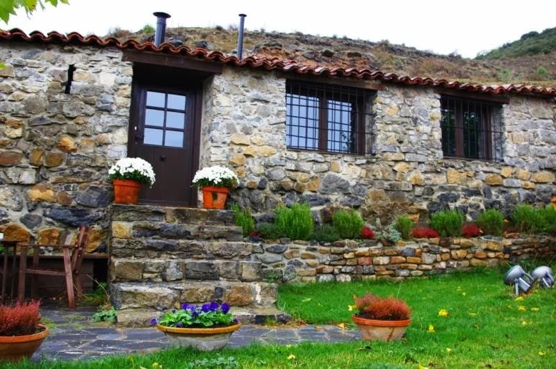 Casas rurales en La Rioja, Riojania