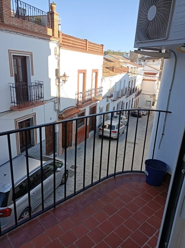 La Casa de Abajo