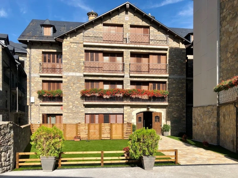 Villa De Plan Apartments&Suites
