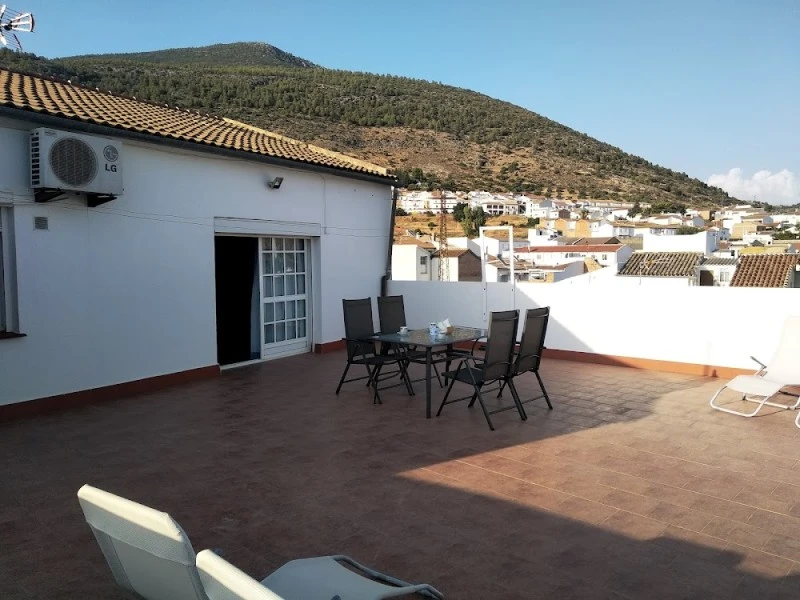 ALOJAMIENTOS ANDALUCIA
