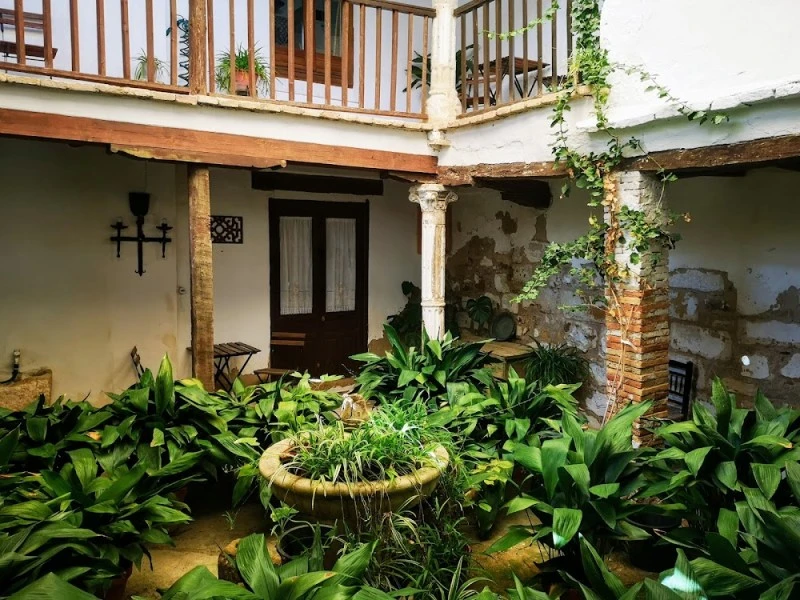 Apartamentos Turísticos El Losal