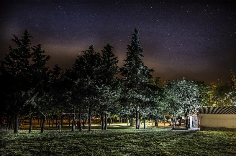 Casa Albergue / Campamento Las Moreras