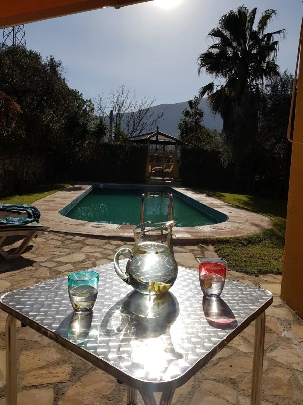Casa Amarilla