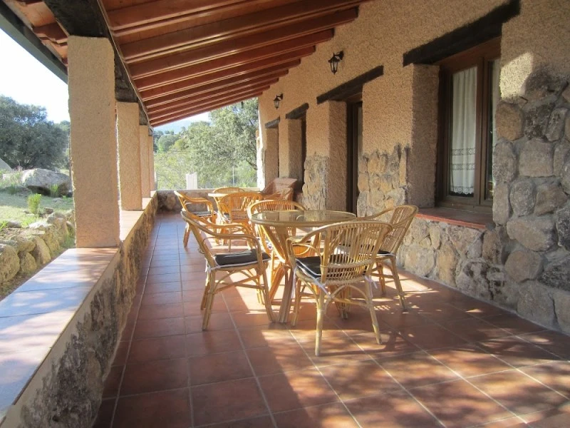 CASA LA PEGUERA DE GREDOS