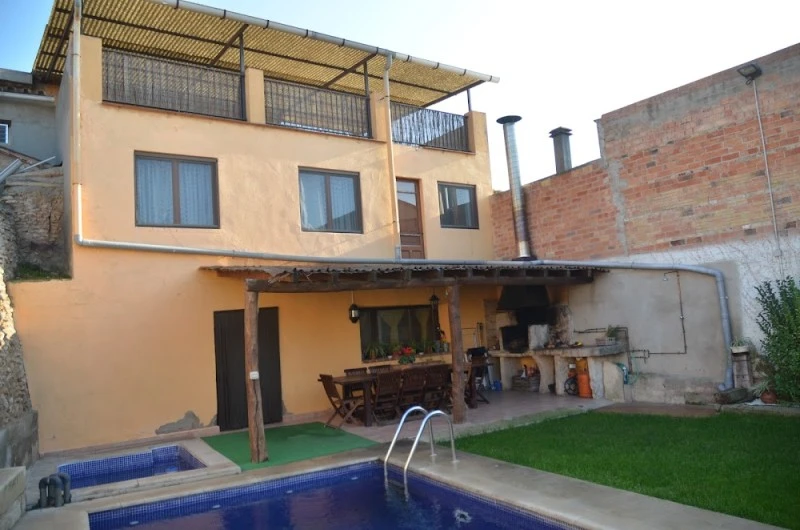 Casa Rural-Cal Puro