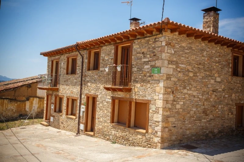 Casas Rurales El Bulin de Paredes