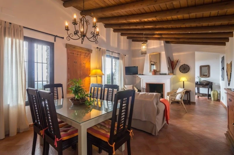Casas Rurales Las Tobas