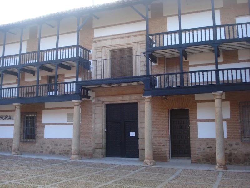 Centro Residencial La Casa Grande. Asociación Edad Dorada Mensajeros de la Paz CLM-Galicia