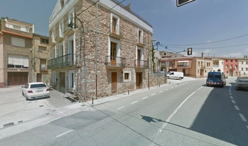 Detached Country House on Pira Town Square