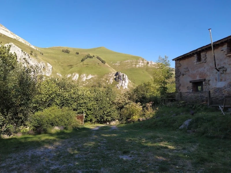 El Escondite del Miera
