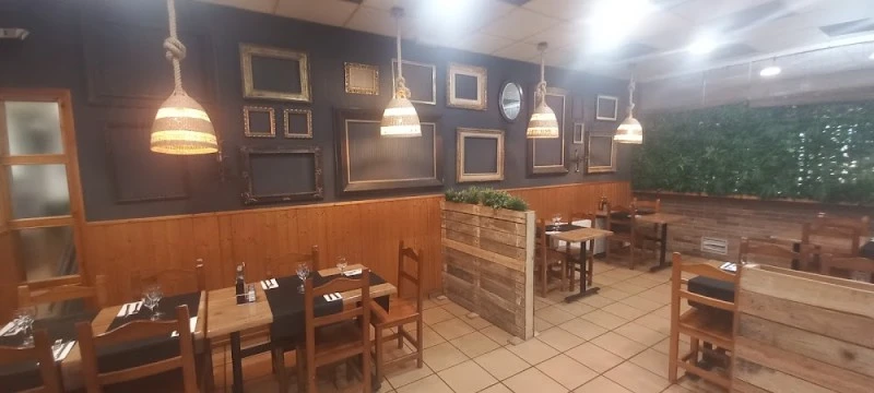 El Nou Roquet Restaurant Hostal