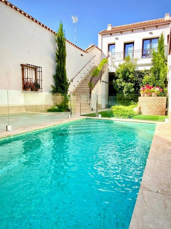 El Patio de los Jazmines