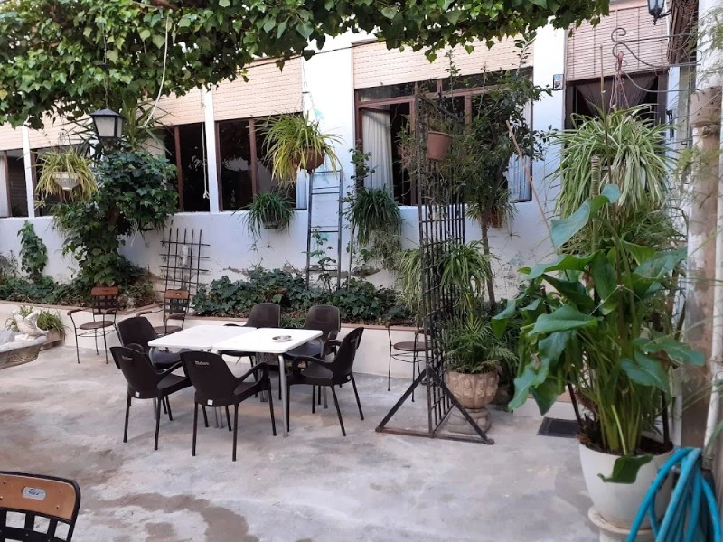 Hostal Avenida Justo I