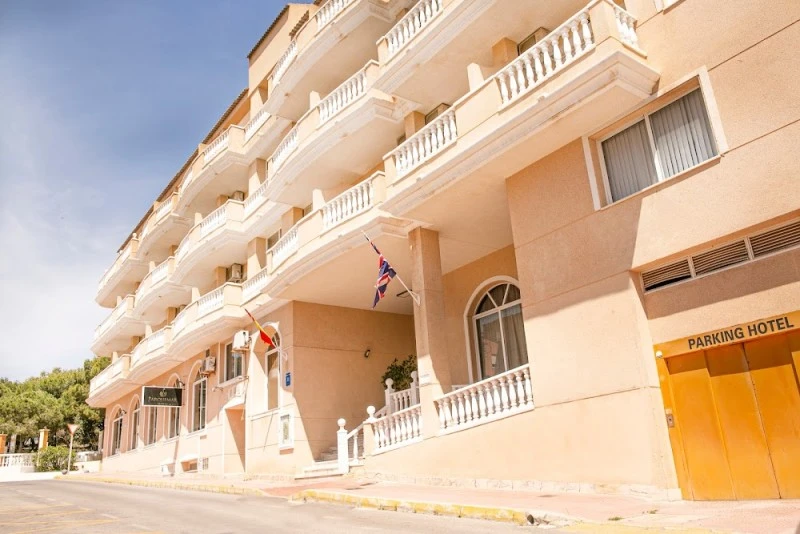 Hotel Parquemar Beach
