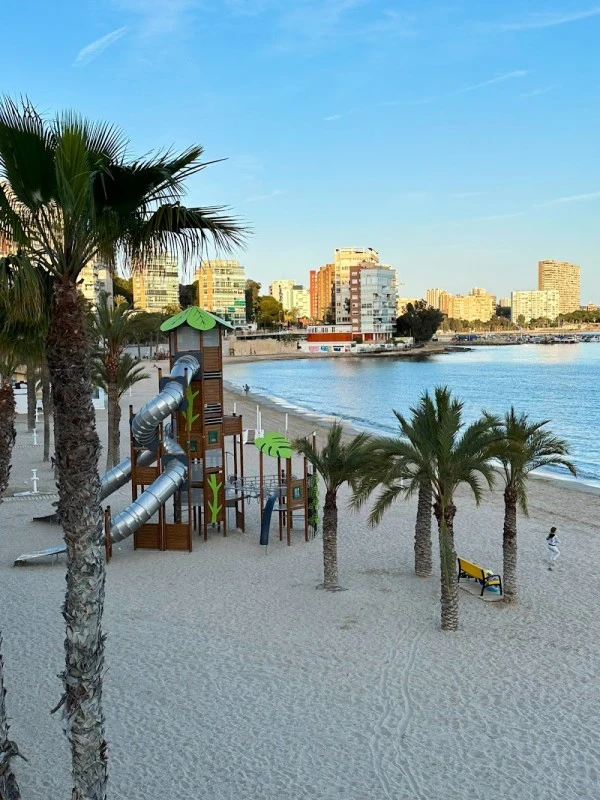 Hostal El Paraiso Crypto Playa Alicante