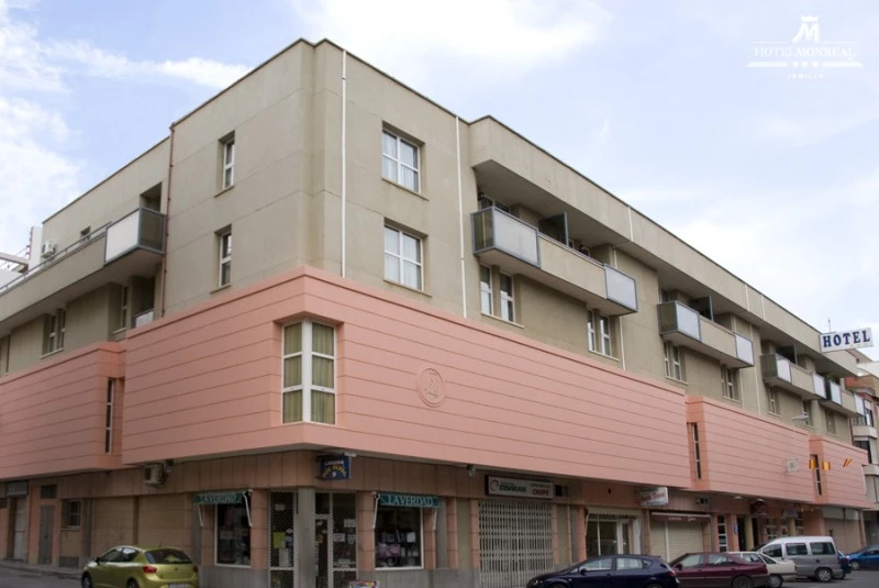 Hotel Monreal