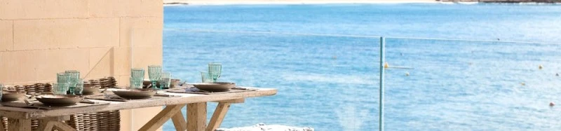 Beachfront Es Turó