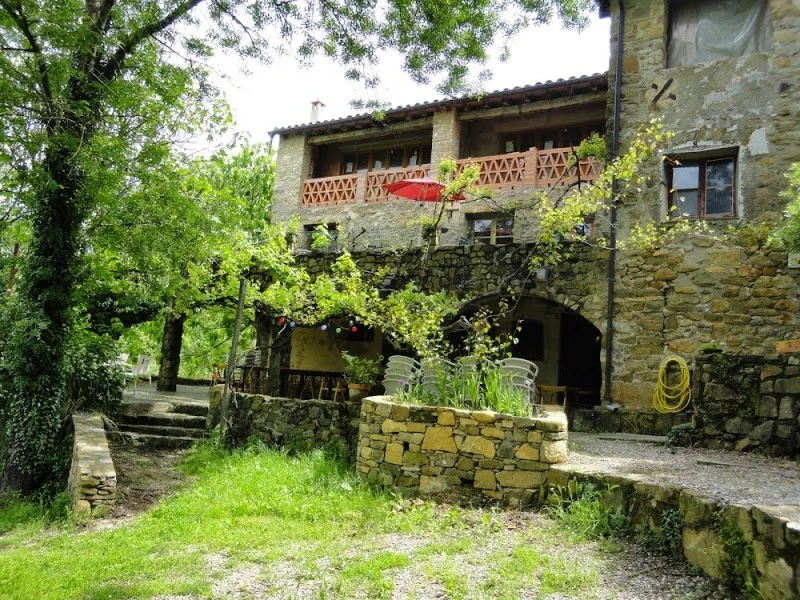 Can Banal - Camping & Masia Rural