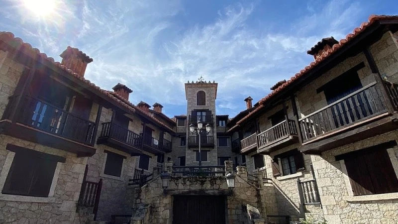 Casas rurales y Apartamentos El Real de Bohoyo. Gredos. Ávila