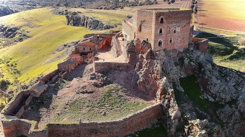 Castillo de Montizón SL