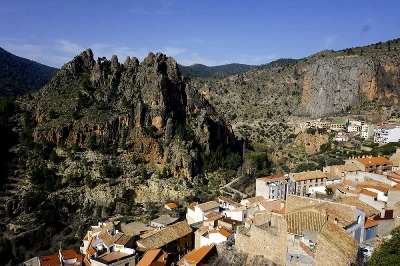 Entre Rocas (Alojamientos Rurales)