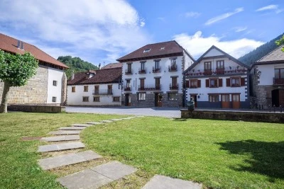 Hotel Rural Auñamendi