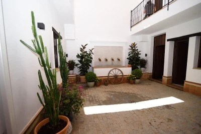 Hostal Santa
