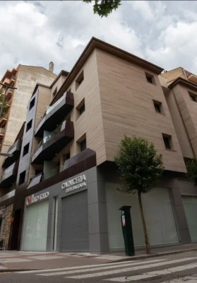 Apartamentos Palacio De Yolanda