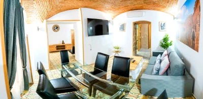 Apartamento turístico de lujo en Cáceres / SuiteCáceres / Art & Suite Apartment Cáceres