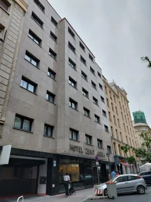 Hotel Zenit Abeba