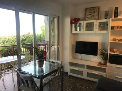 APARTAMENTO EN 1A LINEA DE PLAYA EN PREMIÁ DE MAR