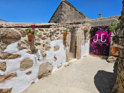 Casas Rurales El Edén y El Mirador, Casas Rurales con Piscina y Jacuzzi