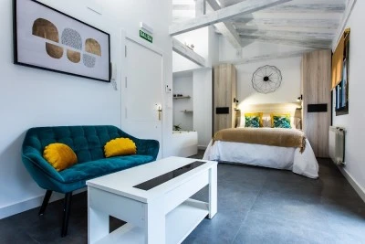 Apartamentos Hervás Suites