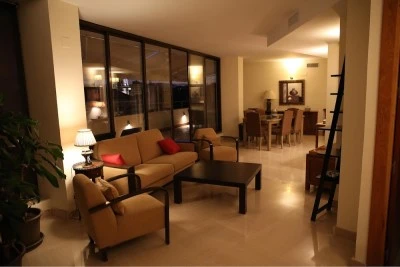 APARTAMENTOS LARIOSSUITES