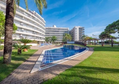 Apartaments s'Abanell Central Park (Web Oficial) by Explotur