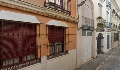 calle laurel