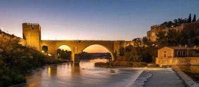 Apartamentos Turísticos Toledo. Hospedería Florinda de la Cava