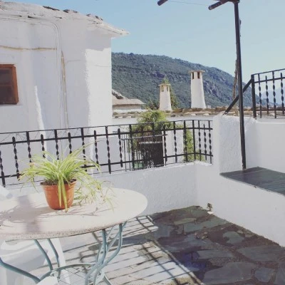 CASAS RURALES ENCARNITA BUBIÓN